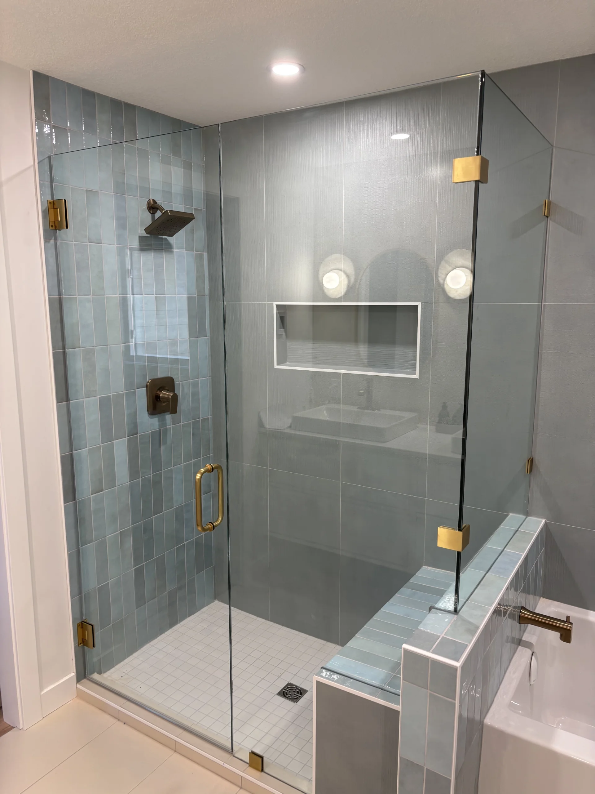 24-Hour Emergency Glass Calgary